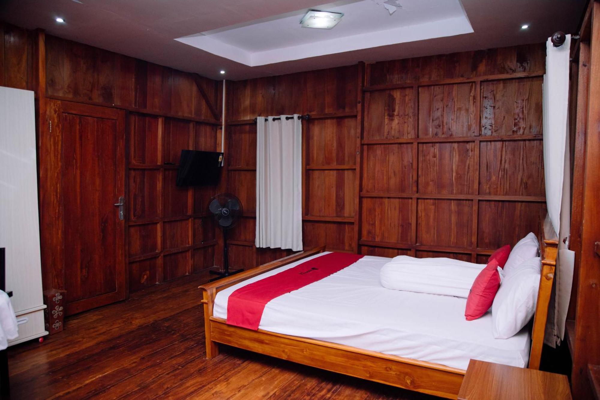 Reddoorz At Villa Bukit Senyum Lombok Kuripan  Ngoại thất bức ảnh