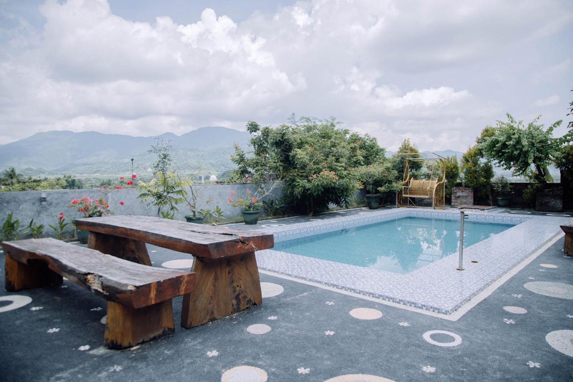 Reddoorz At Villa Bukit Senyum Lombok Kuripan  Ngoại thất bức ảnh